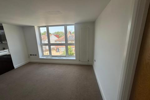 3 bedroom flat to rent, Wilson Gardens, Harrow HA1
