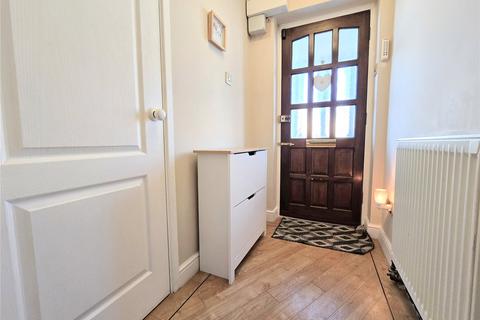 3 bedroom property for sale, Steeplefield, Leigh-on-Sea, Essex, SS9