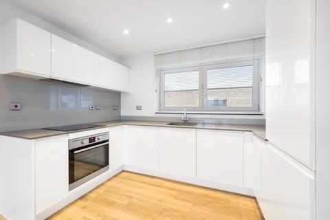 2 bedroom apartment to rent, Hartfield Road, London SW19