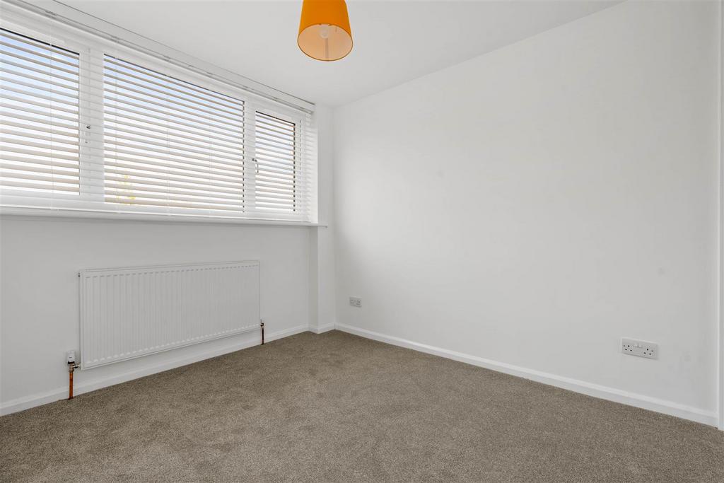 28 Blandford Drive (18 of 23).jpg