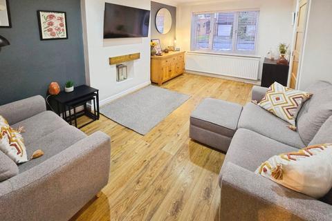 3 bedroom semi-detached house for sale, Spindlewood Road, Wigan WN3