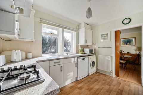 3 bedroom semi-detached house for sale, Winton Road, Reading, Berkshire