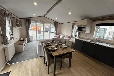 2 bedroom park home for sale, Birchington Vale Holiday Park