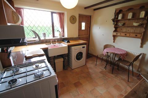 2 bedroom property to rent, Lower Calderbrook, Littleborough OL15