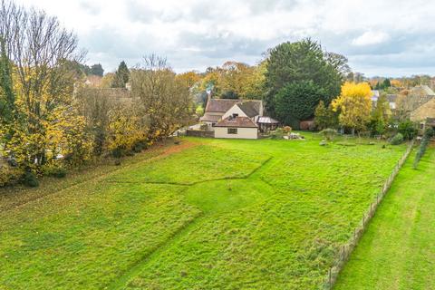 undefined, Upper Castle Combe