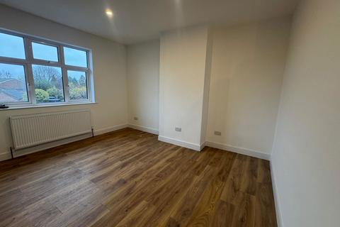 undefined, Manor Parade, Hatfield AL10