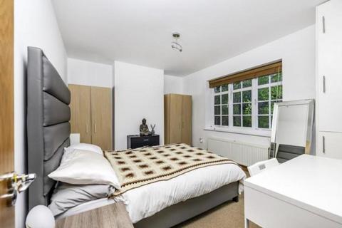 1 bedroom apartment to rent, Neale Close, East Finchley, London, N2
