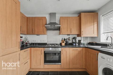 3 bedroom semi-detached house for sale, Crocus Avenue, Minster