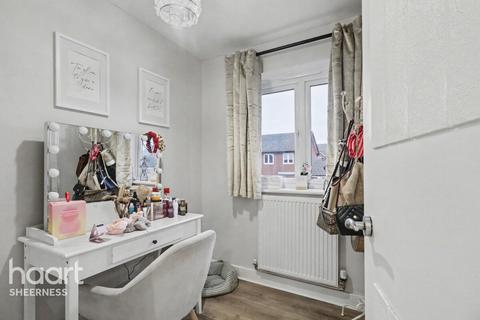 3 bedroom semi-detached house for sale, Crocus Avenue, Minster