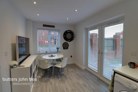 3 bedroom semi-detached house for sale, Middlewich CW10
