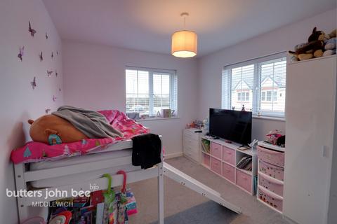 3 bedroom semi-detached house for sale, Middlewich CW10