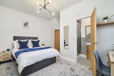 1 bedroom in a house share to rent, Beechwood Terrace, Burley, Leeds LS4, 2NG