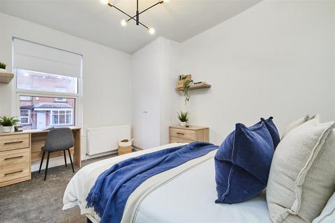 1 bedroom in a house share to rent, Beechwood Terrace, Burley, Leeds LS4, 2NG