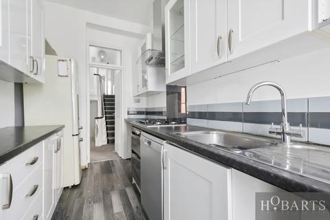 2 bedroom maisonette for sale, Flat B, Crouch End N8