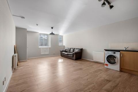 undefined, Kirkcaldy KY1