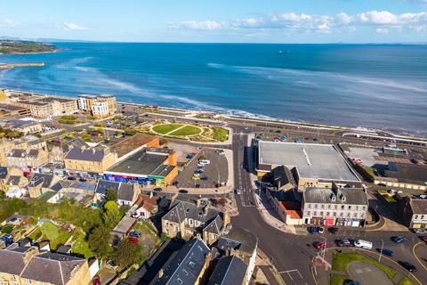 undefined, Kirkcaldy KY1