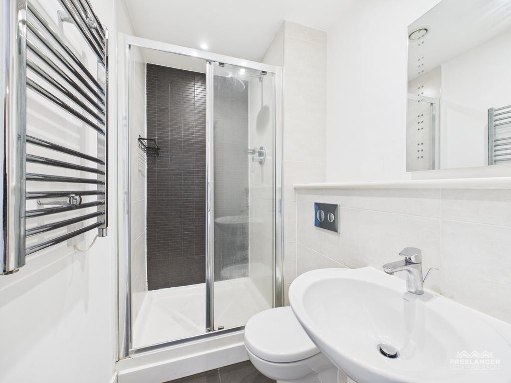 Ensuite shower room