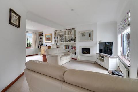 3 bedroom semi-detached house for sale, Rythe Road, Claygate, KT10