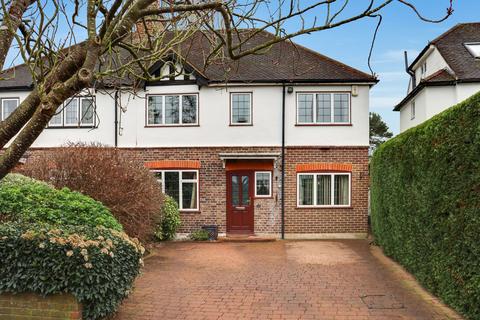 Rythe Road, Claygate, KT10
