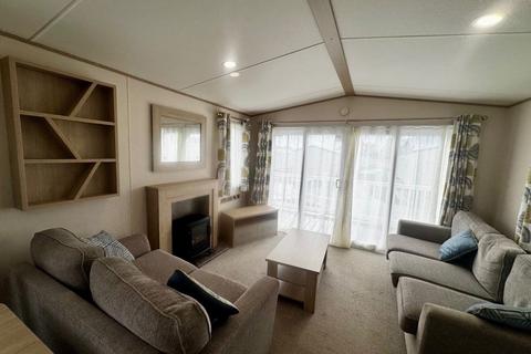 2 bedroom park home for sale, Carlton Meres Holiday Park