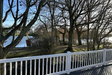 2 bedroom park home for sale, Carlton Meres Holiday Park