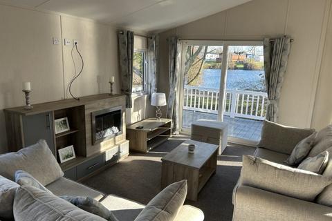 2 bedroom park home for sale, Carlton Meres Holiday Park