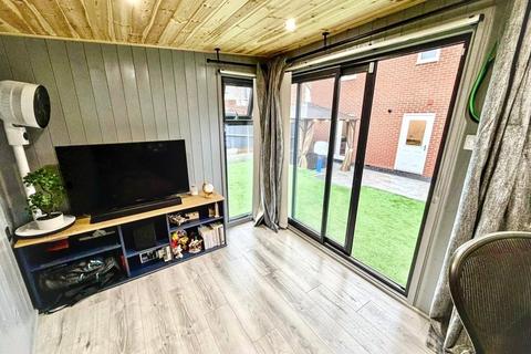4 bedroom detached house for sale, Jones Close, Thringstone, Coalville, LE67