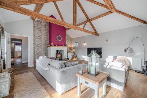 4 bedroom link detached house for sale, Langthorpe, Boroughbridge, York