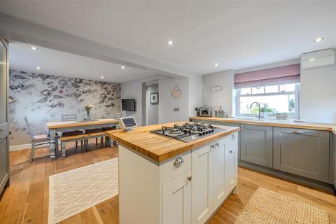 4 bedroom link detached house for sale, Langthorpe, Boroughbridge, York