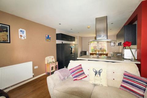 undefined, Wollaton Road, Nottingham, NG8 1HQ
