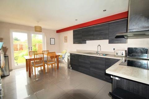 undefined, Wollaton Road, Nottingham, NG8 1HQ
