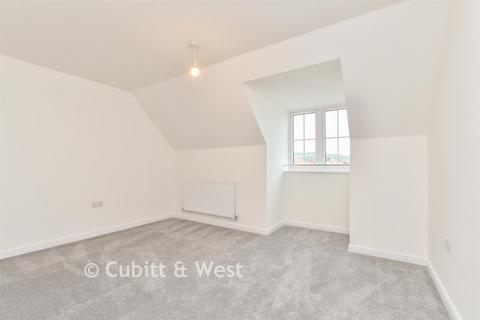 4 bedroom semi-detached house for sale, Colts Brook Road, Sompting, Lancing, West Sussex