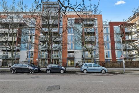 2 bedroom apartment to rent, Farnsworth Court, West Parkside, LONDON, SE10