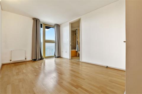 2 bedroom apartment to rent, Farnsworth Court, West Parkside, LONDON, SE10