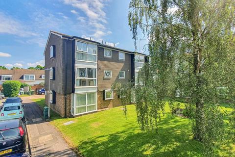 2 bedroom apartment to rent - Wyedale, London Colney