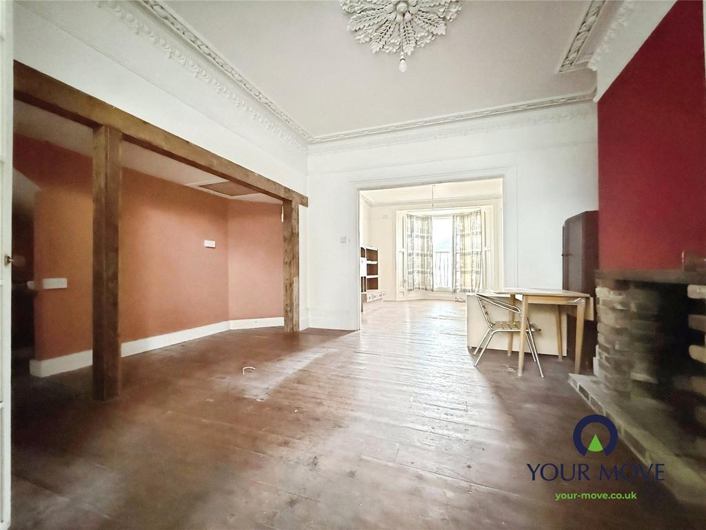 Reception/Lounge