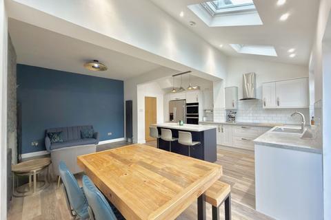3 bedroom semi-detached house for sale, Turncroft Lane, Stockport SK1