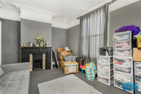 2 bedroom apartment for sale, Bulwer Road, Barnet, EN5
