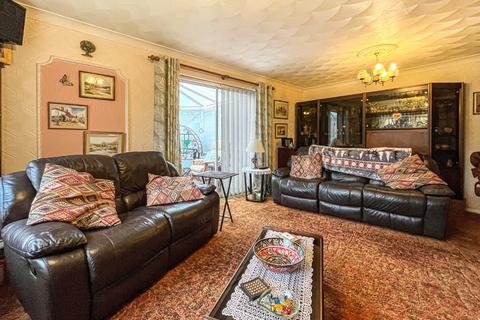 3 bedroom bungalow for sale, Whitehill Road, Standford, Bordon, Hampshire
