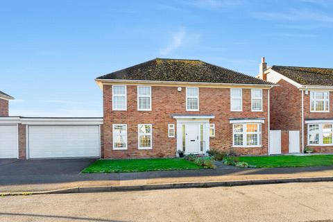4 bedroom detached house for sale, Sturdy Close, Hythe, CT21