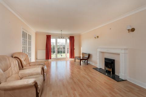 4 bedroom detached house for sale, Sturdy Close, Hythe, CT21