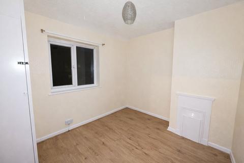 3 bedroom terraced house to rent, Neville Road, Dagenham, RM8