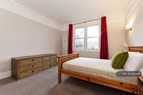 1 bedroom flat to rent, Kingsmead Road, London, SW2