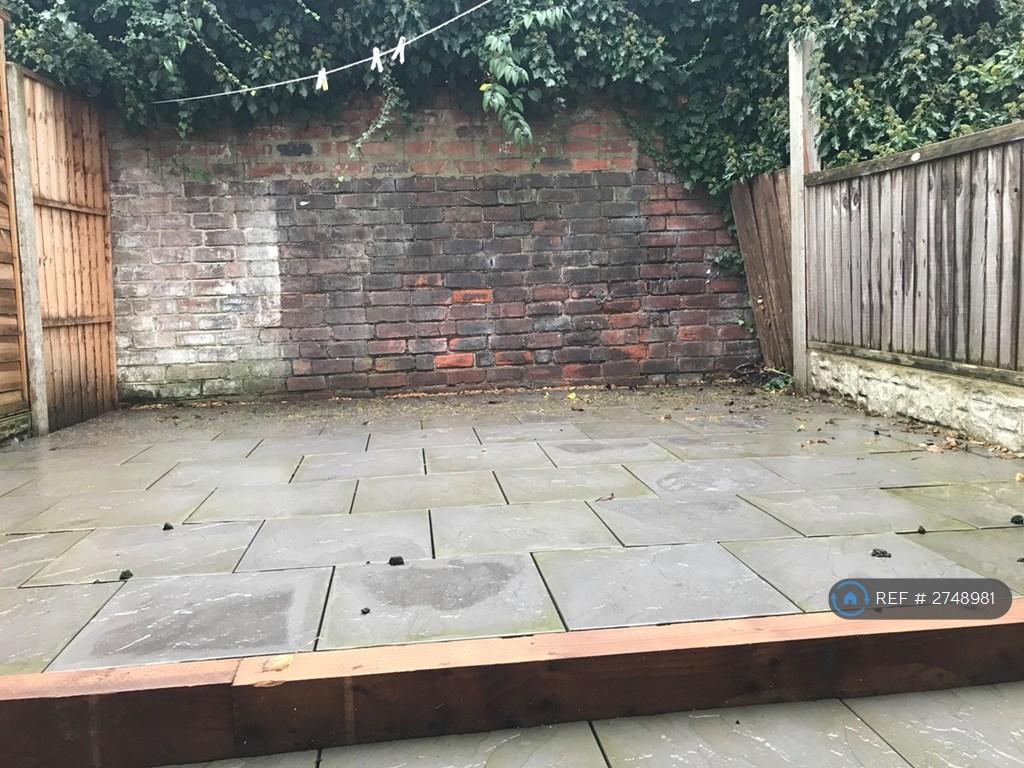 Rear Courtyard