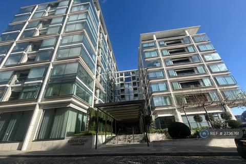 undefined, Sugar Quay, London, EC3R