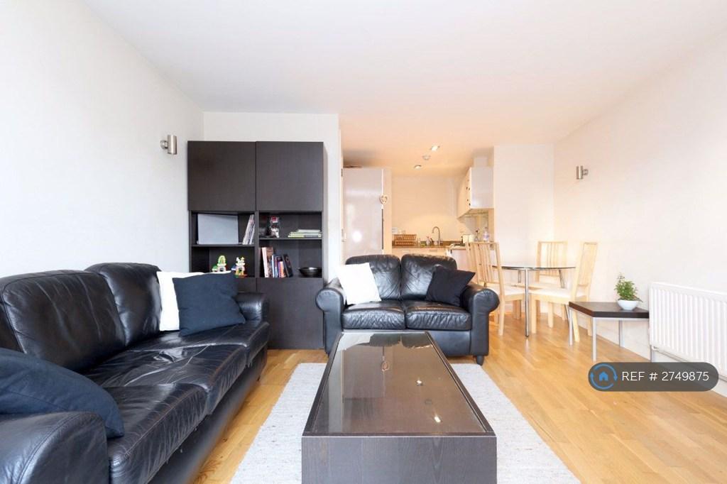 Lounge 2