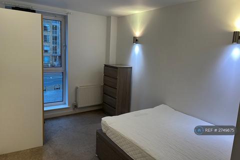 2 bedroom flat to rent, Enfield Road, London, N1