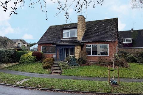 4 bedroom detached house for sale, Oakwood Grove, Warwick