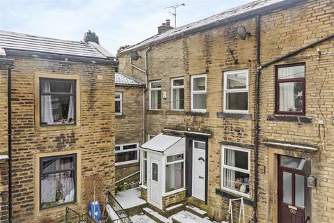 Well Street, Bradford BD13