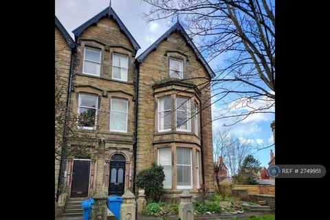 1 bedroom flat to rent, St. Georges Square, Lytham St. Annes, FY8
